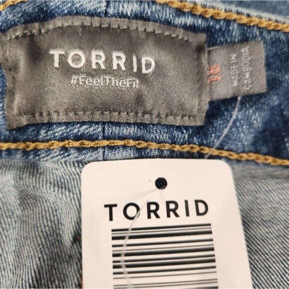Torrid Size 18 Jean Shorts Mid Rise 3.5‎ Inseam. $45.50 Retail - Picture 3 of 6